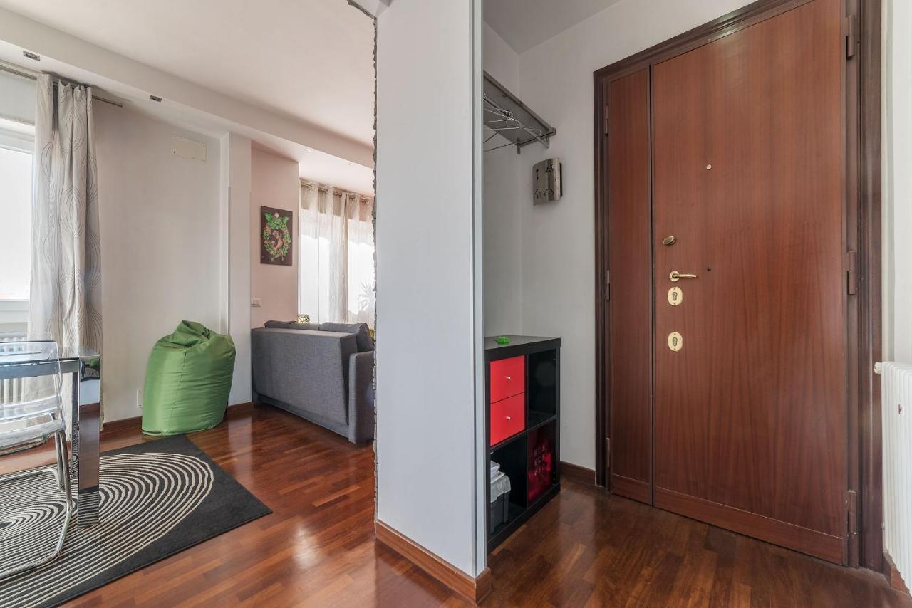 Pigneto & Malatesta Subway Flat Rome Exterior photo